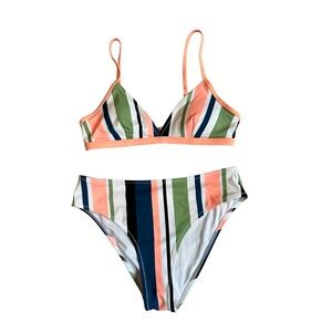 New Cupshe striped bikini size medium